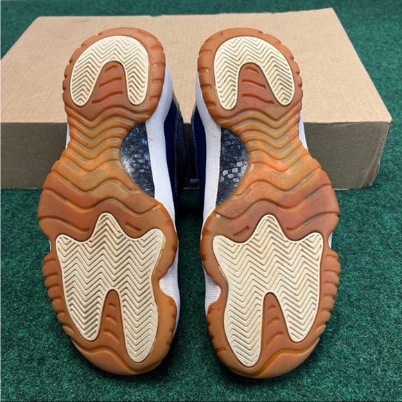 Air Jordan 11 retro low navy gum - Picture 5 of 8